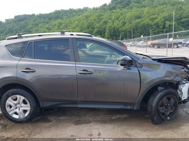 Toyota RAV4 LE 2015 JTMBFREV8FJ039910 Image 14