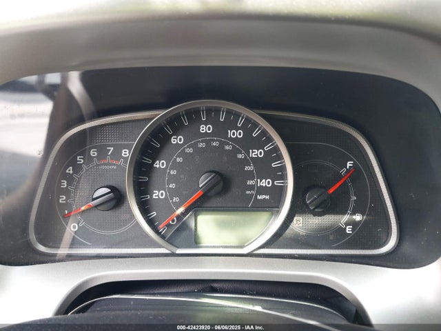 Toyota RAV4 LE 2015 JTMBFREV8FJ039910 Image 7