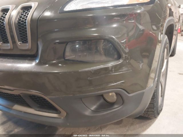 1C4PJMCS9GW310140 Jeep Cherokee 75th Anniversary