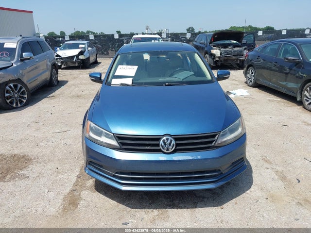 3VWD17AJ3FM260636 Volkswagen 2015