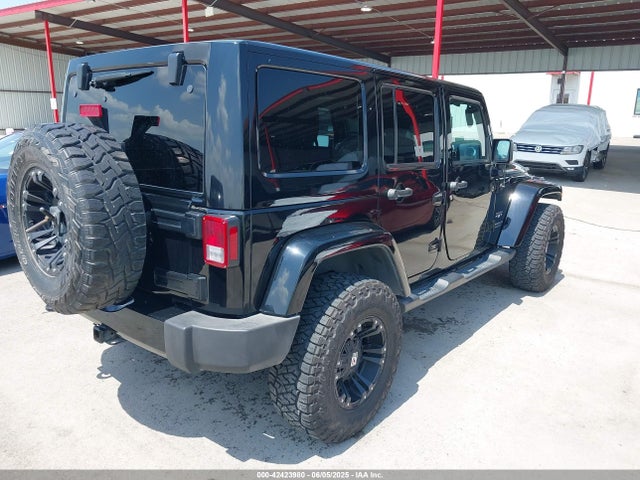 1C4BJWEGXGL269033 Jeep 2016