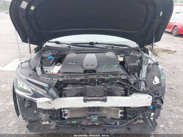 2023 KIA EV6 KNDC34LA2P5111419 Photo 9
