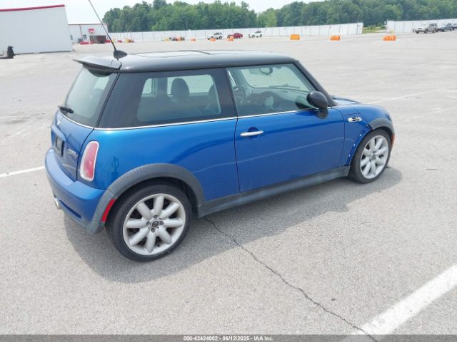 2006 MINI COOPER S WMWRE33516TJ37034 Photo 3