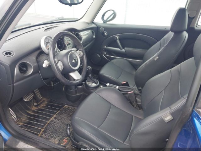 2006 MINI COOPER S WMWRE33516TJ37034 Photo 4