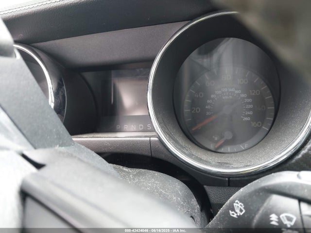 1FA6P8AM0G5255711 Ford Mustang V6