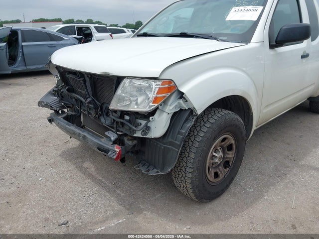 1N6BD0CT3GN718817 Nissan 2016