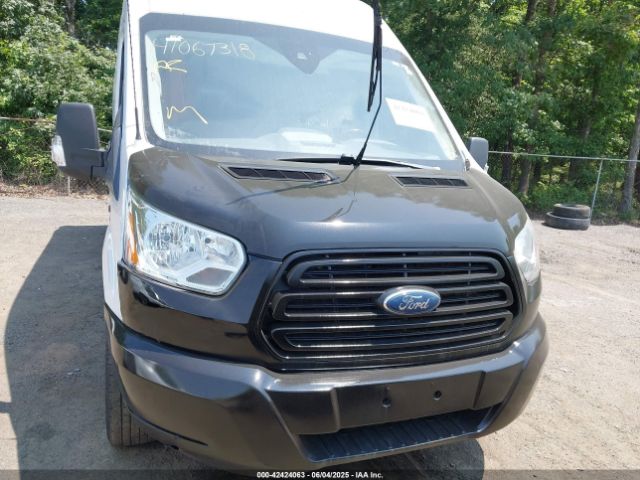 1FTYR3XM1HKA71226 Ford Transit-250