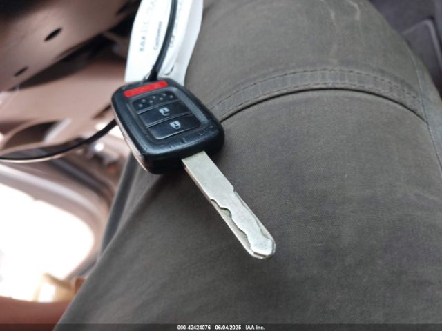 2HKRM4H30EH670143 Honda CR-V LX