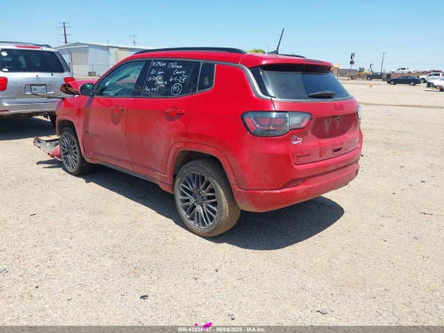 3C4NJDCB8NT168390 Jeep Compass