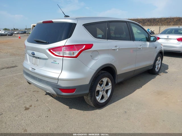 1FMCU0GX7EUB72915 Ford ESCAPE SE