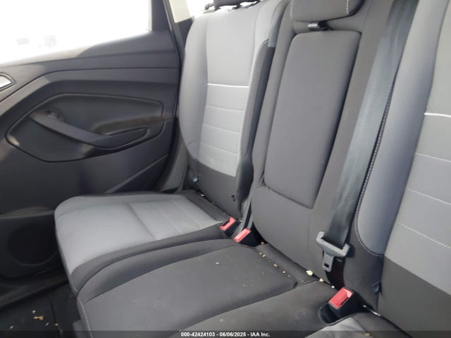 1FMCU0GX7EUB72915 Ford ESCAPE SE
