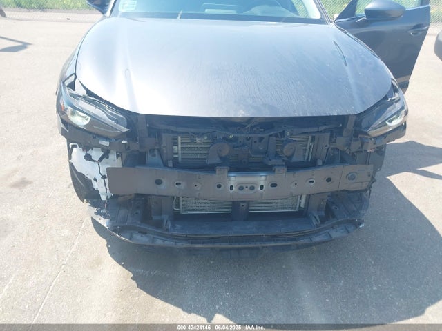 3MVDMBBL6MM233164 Mazda py