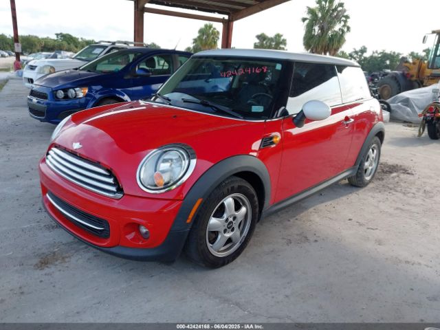2011 MINI COOPER WMWSU3C57BT184132 Photo 1