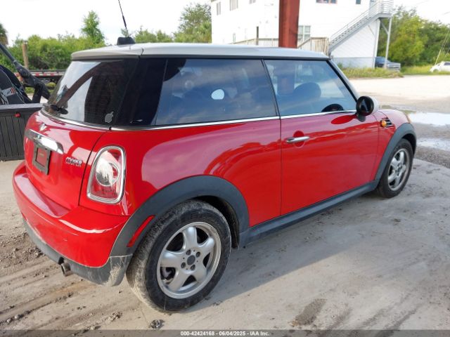 2011 MINI COOPER WMWSU3C57BT184132 Photo 3