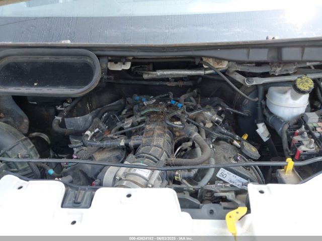 1FBAX2CG7FKA10515 Ford Transit-350 Xl