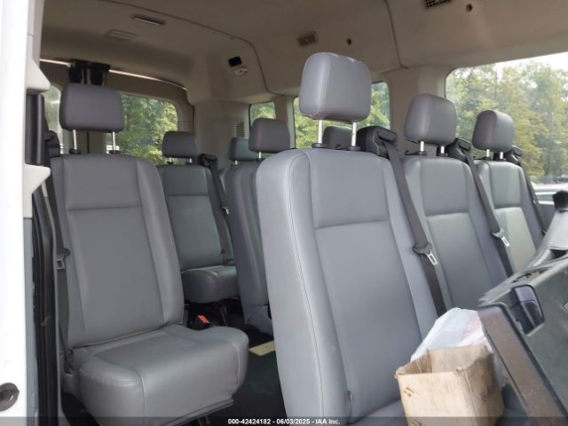 1FBAX2CG7FKA10515 Ford Transit-350 Xl