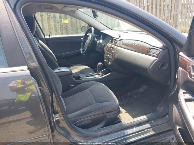 2G1WB5E39E1110053 Chevrolet Impala Limited Lt