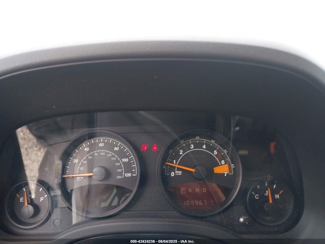 1C4NJRFB6HD165619 Jeep 2017