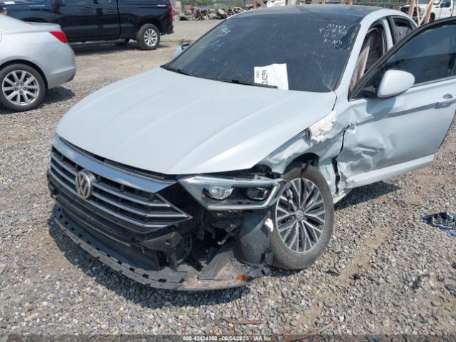 3VWE57BU1KM035952 Volkswagen Jetta 1.4t Sel