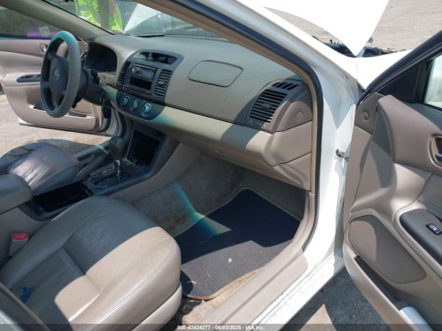 2005 TOYOTA CAMRY 4T1BE32K05U426485 Photo 4