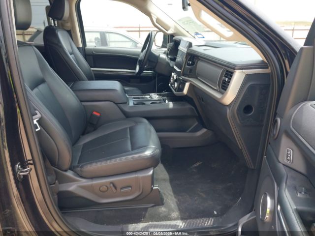 1FMJU1H89REA41800 Ford Expedition Xlt
