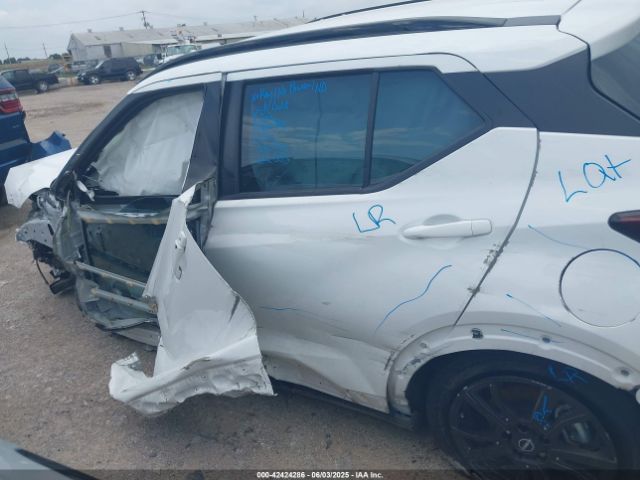 3N1CP5DV6PL570998 Nissan Kicks