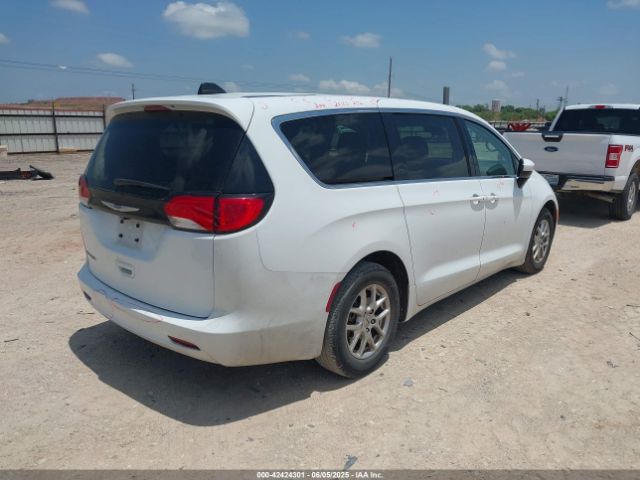 2023 CHRYSLER VOYAGER 2C4RC1CG0PR525704 Photo 3