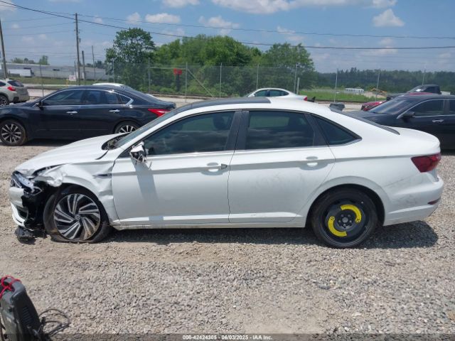 3VWG57BU5MM065550 Volkswagen Jetta 1.4t Sel Premium