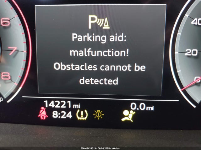 WA1FVBF16PD028292 Audi Q8