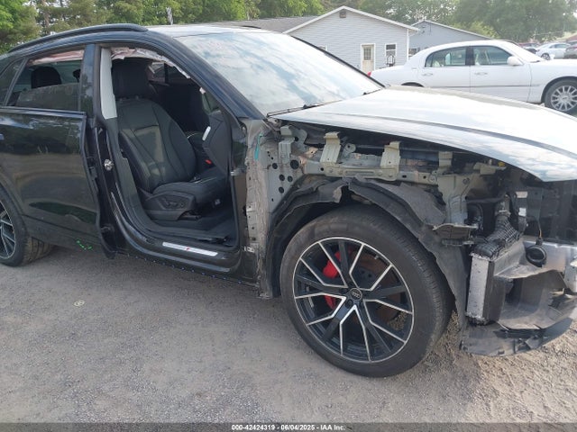 WA1FVBF16PD028292 Audi Q8