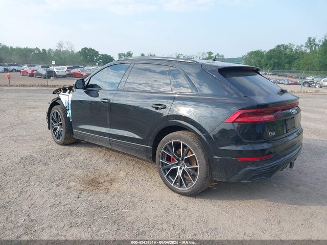 2023 AUDI Q8 WA1FVBF16PD028292 Photo 2