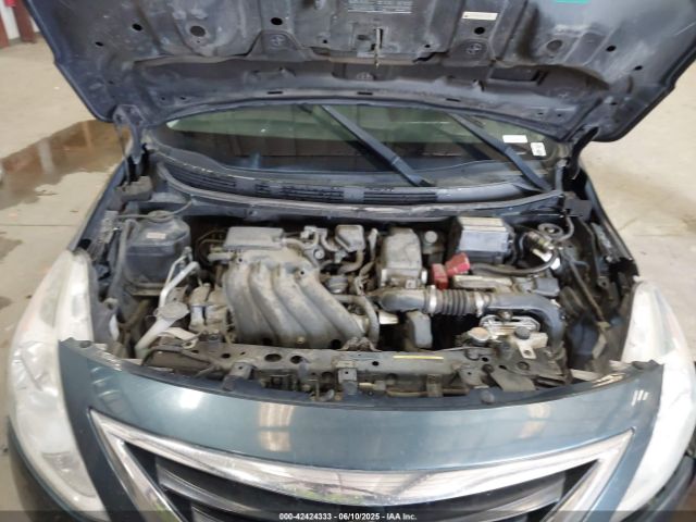 3N1CN7AP8GL823388 Nissan 2016