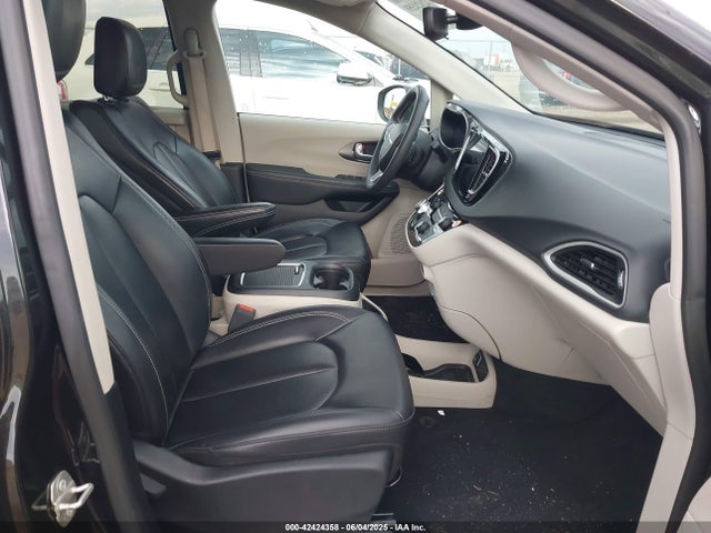 2C4RC1BG5PR627887 Chrysler Pacifica Touring L