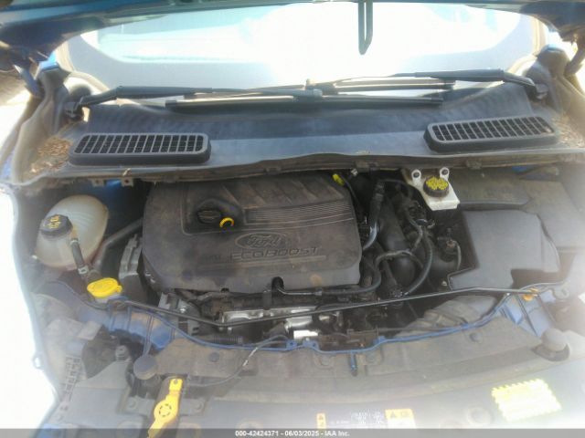 1FMCU0GD3HUB96025 Ford ESCAPE SE
