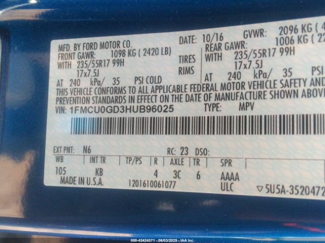 1FMCU0GD3HUB96025 Ford ESCAPE SE
