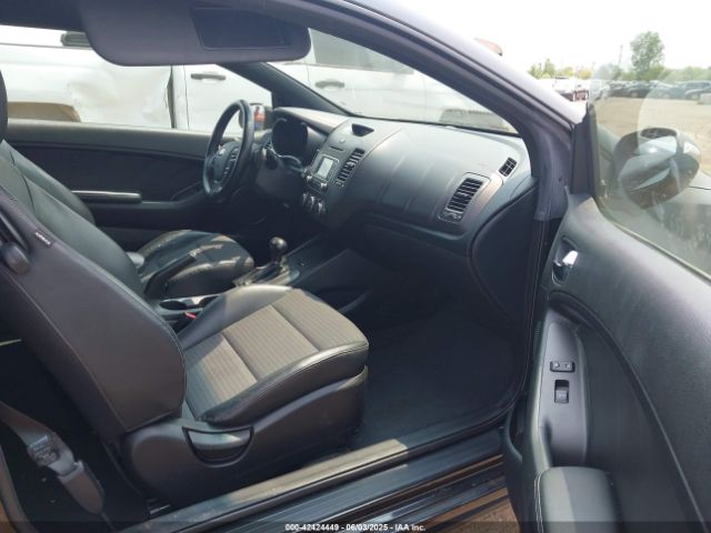 KNAFZ6A32F5395884 KIA Forte Koup Sx