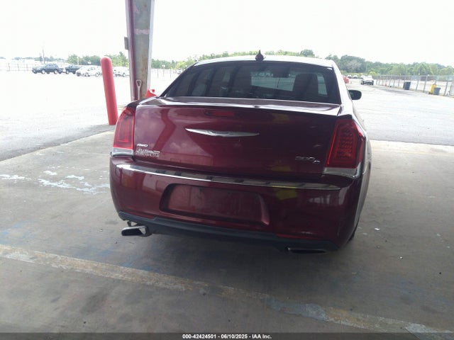 2C3CCAKG0HH637485 Chrysler 300