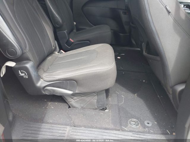 2020 CHRYSLER PACIFICA 2C4RC1FG3LR150865 Photo 7