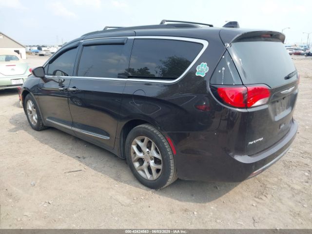 2017 CHRYSLER PACIFICA 2C4RC1BGXHR668162 Photo 2