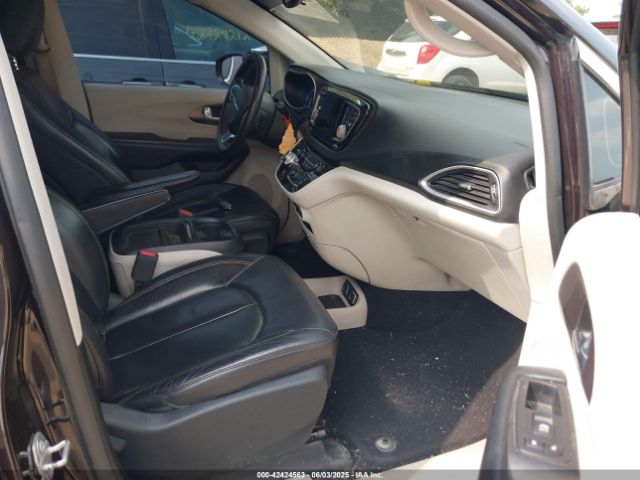 2017 CHRYSLER PACIFICA 2C4RC1BGXHR668162 Photo 4