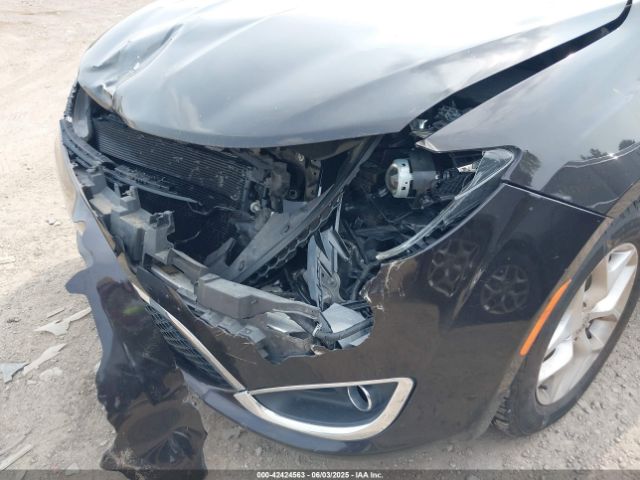 2017 CHRYSLER PACIFICA 2C4RC1BGXHR668162 Photo 5