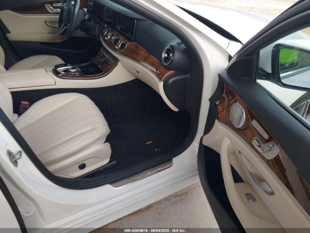 2020 MERCEDES-BENZ E 350 W1KZF8DB4LA833854 Photo 4