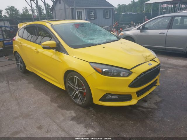 2017 FORD FOCUS ST 1FADP3L95HL331567