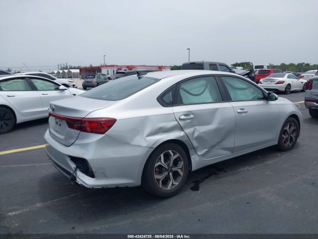 3KPF24AD6KE044933 KIA Forte Lxs