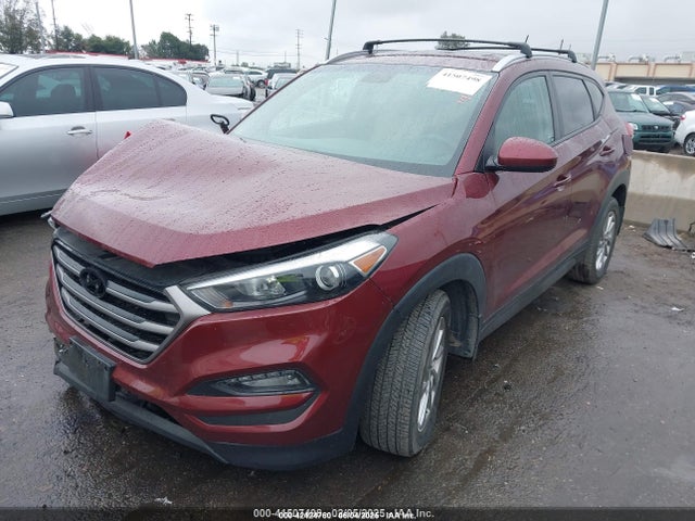 Hyundai Tucson 2016 KM8J33A47GU108709 Image 2