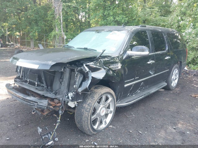 2014 CADILLAC ESCALADE ESV 1GYS4HEFXER156391 Photo 5