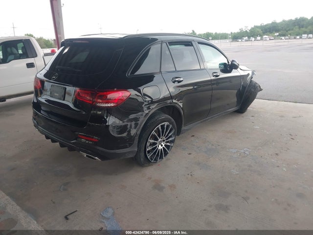 W1N0G8DB8MV291242 Mercedes-Benz m264