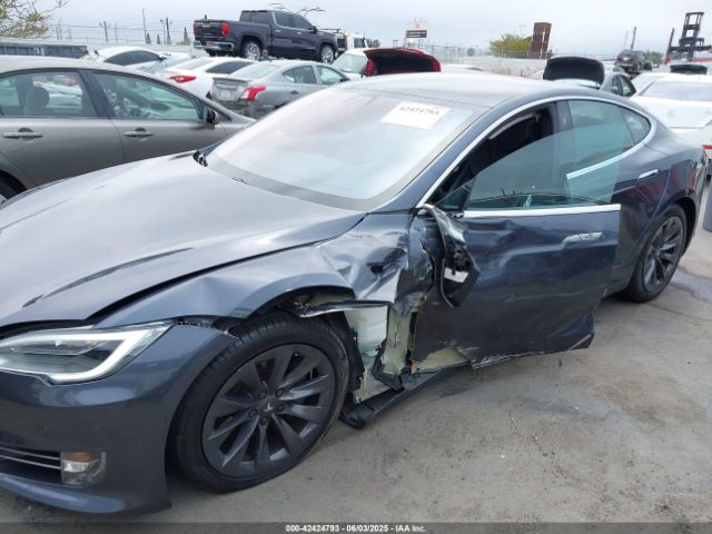 2017 TESLA MODEL S 5YJSA1E20HF228681 Photo 5