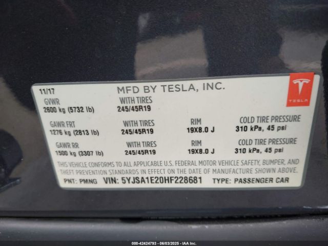 2017 TESLA MODEL S 5YJSA1E20HF228681 Photo 8