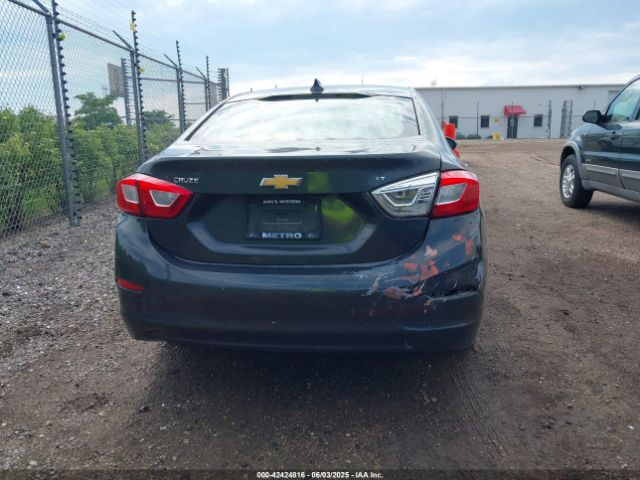 1G1BE5SM1J7166536 Chevrolet Cruze Lt Auto